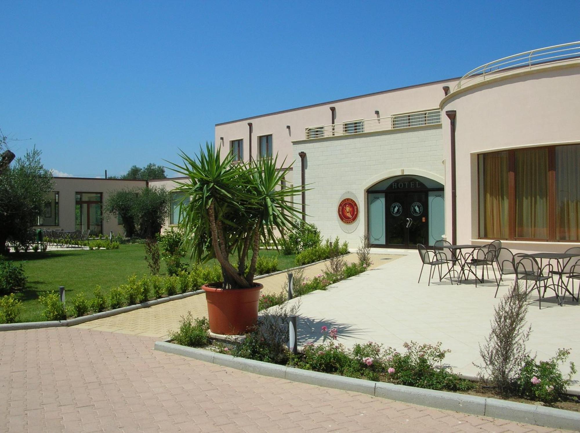 Hermes Hotel Policoro Esterno foto