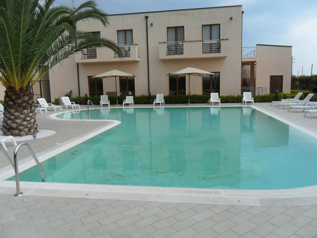 Hermes Hotel Policoro Esterno foto