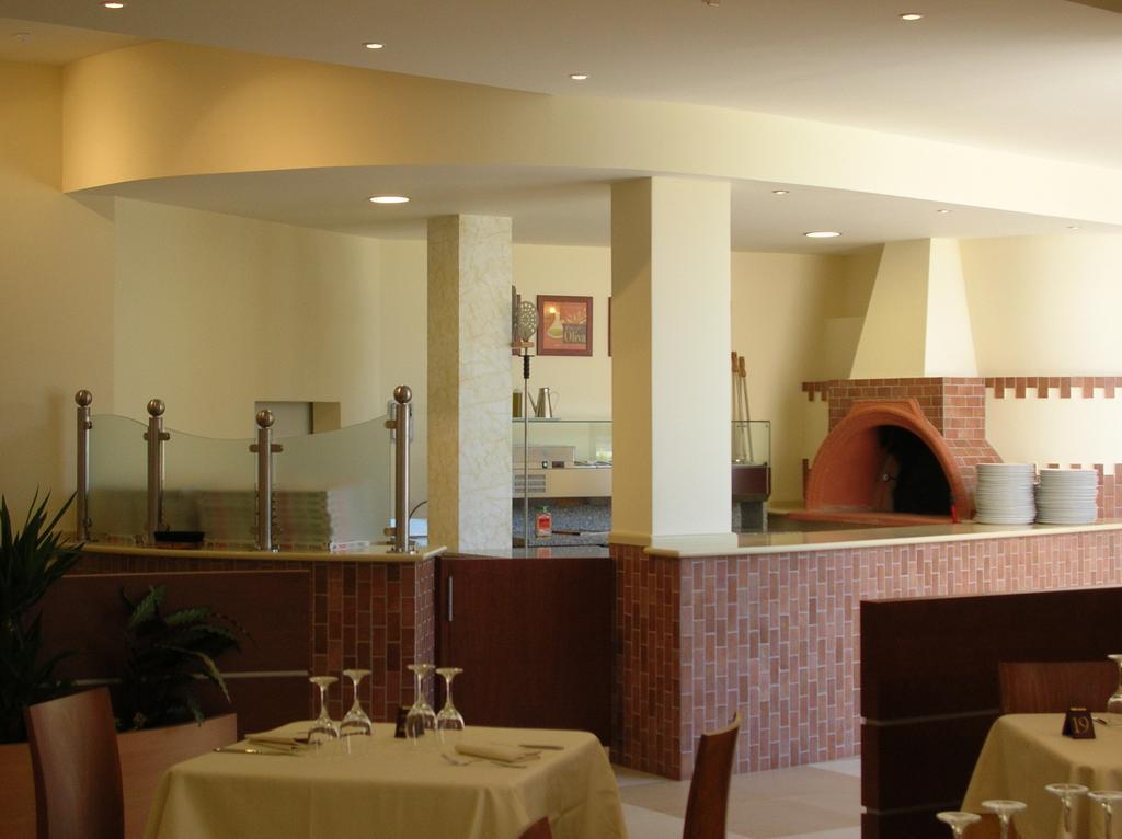 Hermes Hotel Policoro Esterno foto